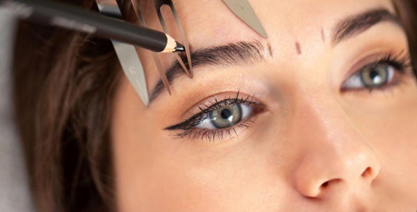 Difference Between Nano Brows, Ombré Powder Brows, and Microblading